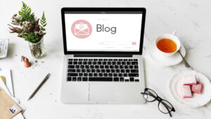 How to Become a Professional Blogger in 2025: A Step-by-Step Guide
